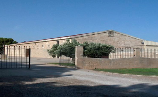 Bodegas Ejeanas from the entrance